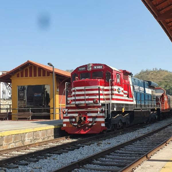 Trem de Guararema