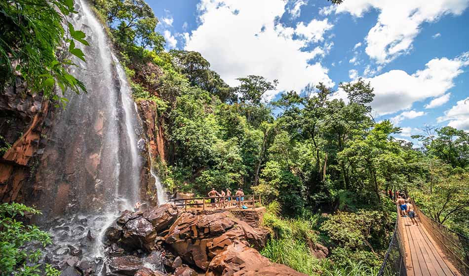 #dicadasemana Brotas: cidade das cachoeiras mais surreais do país